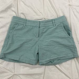 J. CREW BROKEN-IN CHINO SHORT SIZE 2